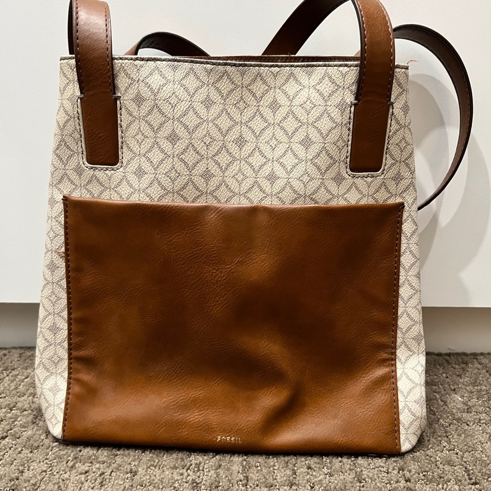 Fossil Leather Tote